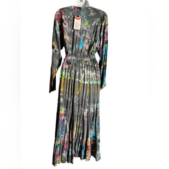 NWT.   Sacred Threads Tye-Dye Dress L/XL. BL/RD11  222684 - Picture 2 of 4